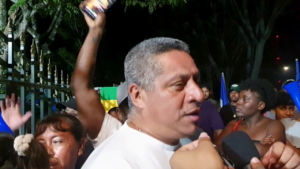 Oscar Mira