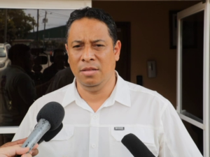 Elmer Salazar